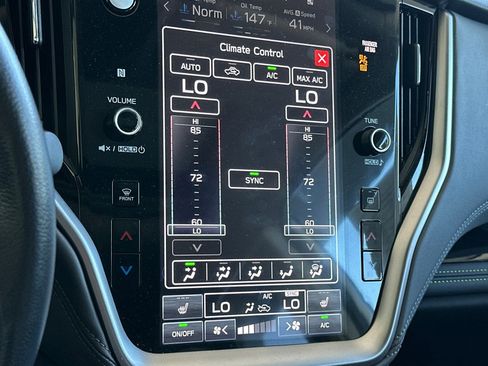 Certified 2025 Subaru Outback Onyx Edition XT image 23