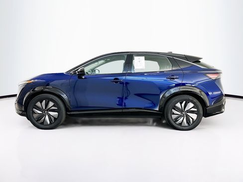 Used 2024 Nissan Ariya AWD image 4