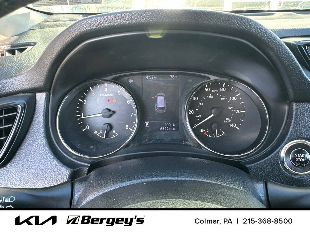 Used 2019 Nissan Rogue SV w/ Premium Package AWD/4WD image 5
