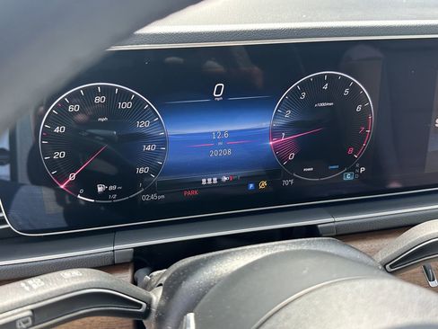 Certified 2025 Mercedes-Benz GLE 350 4MATIC image 30