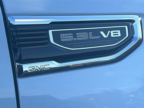 New 2026 GMC Sierra 1500 SLT w/ SLT Premium Plus Package image 11