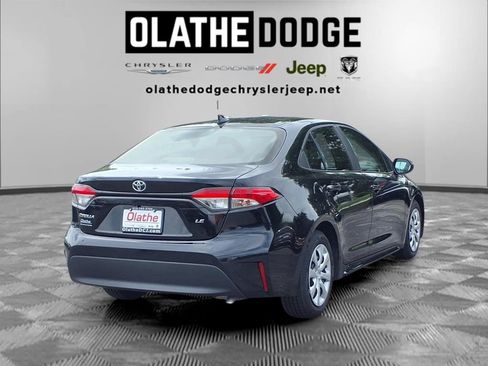 Used 2025 Toyota Corolla LE FWD image 26