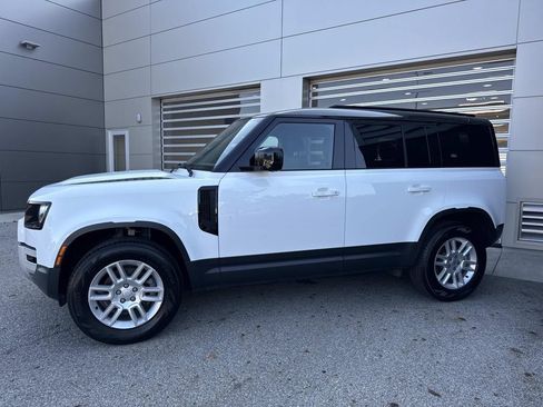 Certified 2023 Land Rover Defender 110 S AWD/4WD image 3
