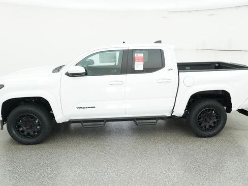 New 2025 Toyota Tacoma SR5 image 6