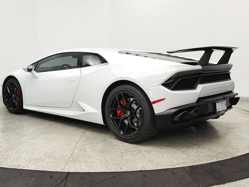 Used 2018 Lamborghini Huracan LP 580-2 RWD image 3