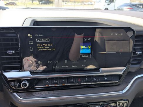 Used 2024 GMC Sierra 1500 SLT w/ SLT Premium Package image 18