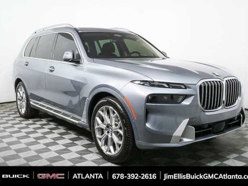 Used 2023 BMW X7 xDrive40i image 1