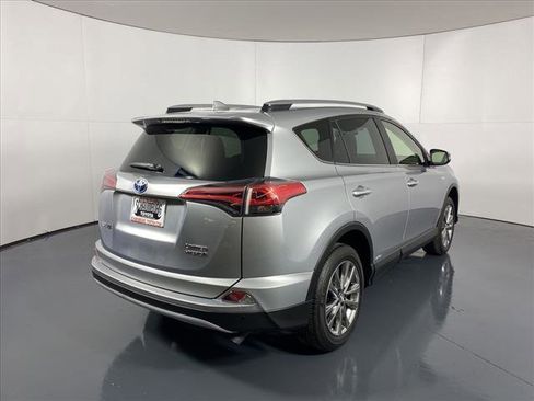 Certified 2017 Toyota RAV4 Limited image 37