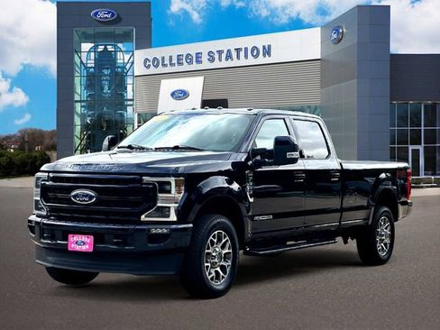 Certified 2022 Ford F350 Lariat w/ Lariat Ultimate Package AWD/4WD image 2