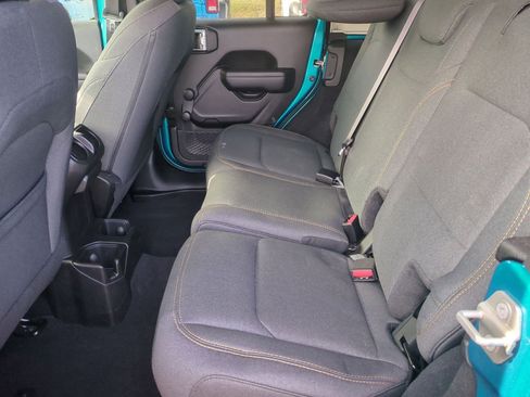 Used 2024 Jeep Wrangler Sport image 20