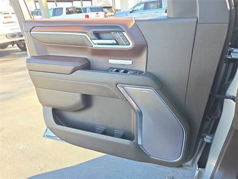 Certified 2024 GMC Sierra 1500 Denali w/ Denali Reserve Package image 19