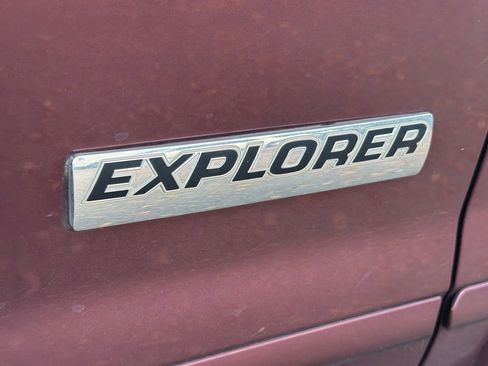 Used 2006 Ford Explorer Limited image 18