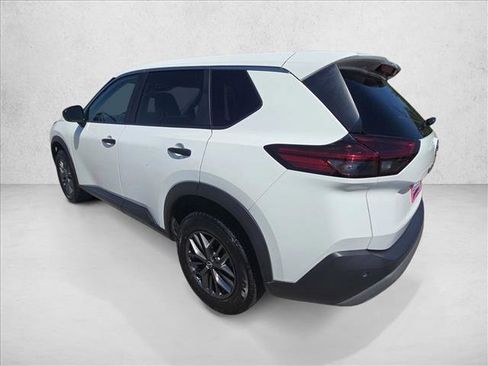 Used 2023 Nissan Rogue S FWD image 8