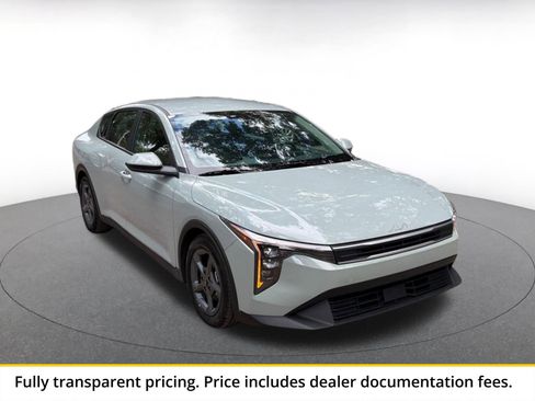 Used 2025 Kia K4 FWD image 1