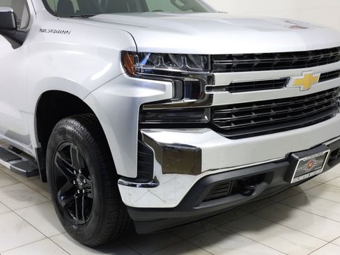 Used 2019 Chevrolet Silverado 1500 LT AWD/4WD image 37