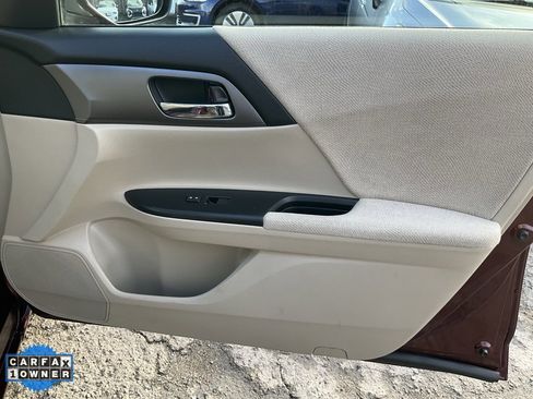 Used 2013 Honda Accord LX image 62