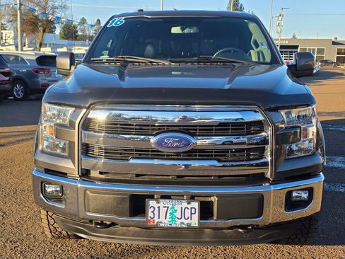 Used 2016 Ford F150 Lariat w/ Equipment Group 501A Mid image 6