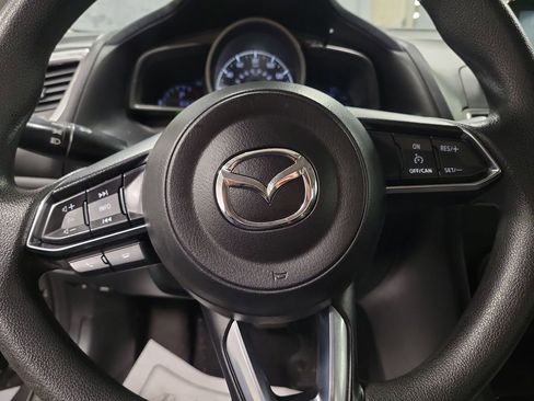Used 2018 MAZDA MAZDA3 Sport w/ Preferred Equipment Package image 19