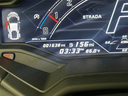 Used 2023 Lamborghini Huracan Tecnica image 12