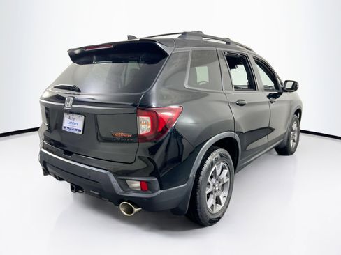 Used 2022 Honda Passport TrailSport image 5