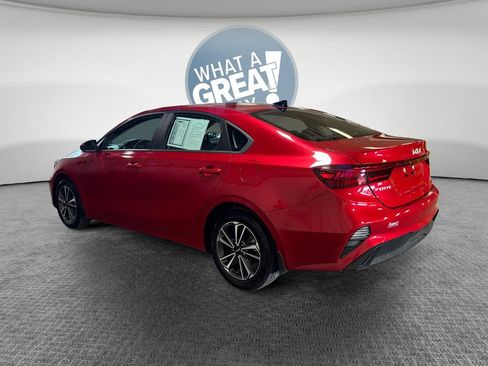 Certified 2023 Kia Forte LXS FWD image 6