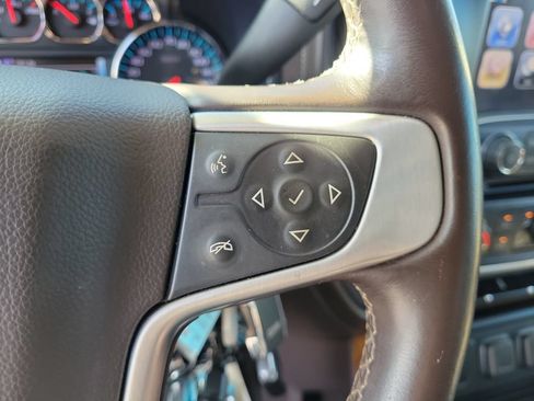 Used 2017 GMC Sierra 1500 SLT w/ SLT Premium Package AWD/4WD image 17