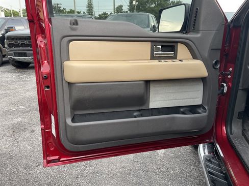 Used 2013 Ford F150 XLT w/ Luxury Equipment Group RWD image 37