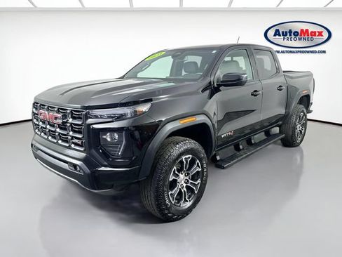 Used 2023 GMC Canyon AT4 AWD/4WD image 4