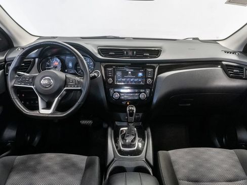 Used 2022 Nissan Rogue Sport SV AWD/4WD image 26