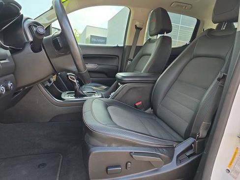 Used 2022 GMC Canyon AT4 w/ Trailering Package AWD/4WD image 10