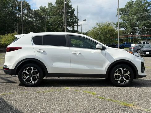 Used 2022 Kia Sportage LX FWD image 6