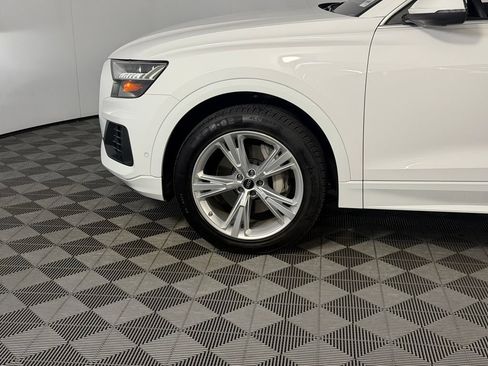 Used 2023 Audi Q8 Premium Plus w/ Premium Plus Package AWD/4WD image 11