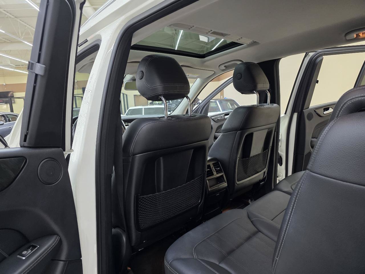 Used 2016 Mercedes-Benz GL 450 4MATIC w/ Premium I Package image 27