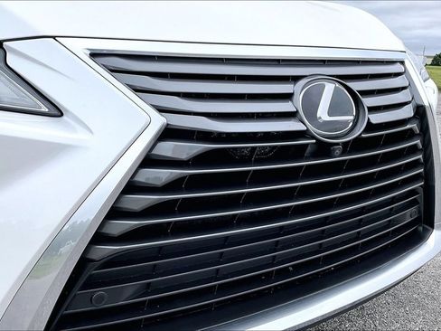 Used 2019 Lexus RX 350 AWD w/ Navigation Package image 29