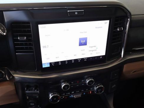 Used 2025 Ford F450 Lariat w/ Chrome Package image 36