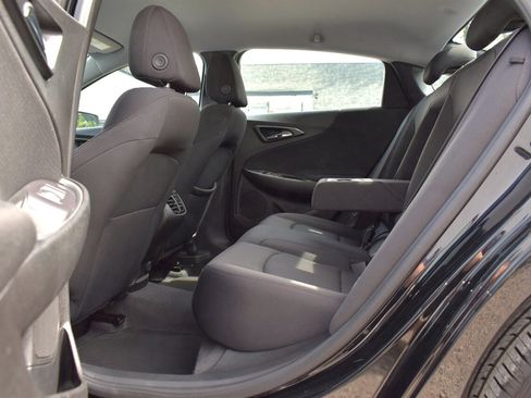 Used 2023 Chevrolet Malibu LT FWD image 26
