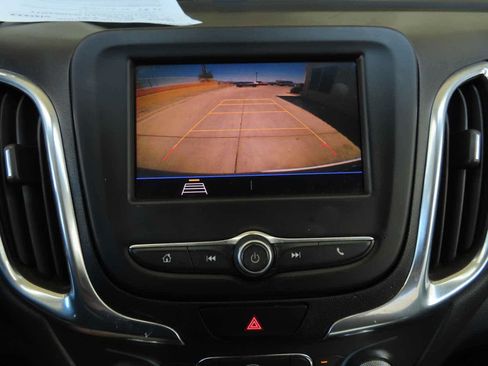 Used 2021 Chevrolet Equinox LT AWD/4WD image 23