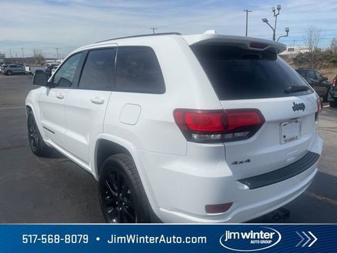 Used 2019 Jeep Grand Cherokee Altitude image 10