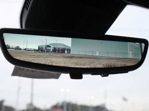 New 2026 Chevrolet Equinox LT w/ Convenience Package II image 15