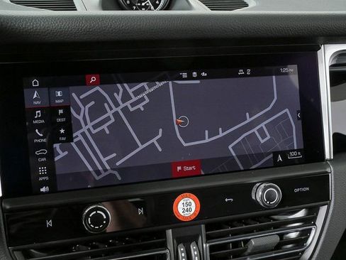 New 2026 Porsche Macan AWD image 15