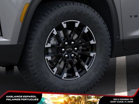 New 2026 Chevrolet Traverse Z71 w/ Driver Confidence Package AWD/4WD image 9