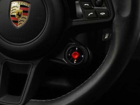 Certified 2023 Porsche Cayenne Turbo GT AWD/4WD image 36