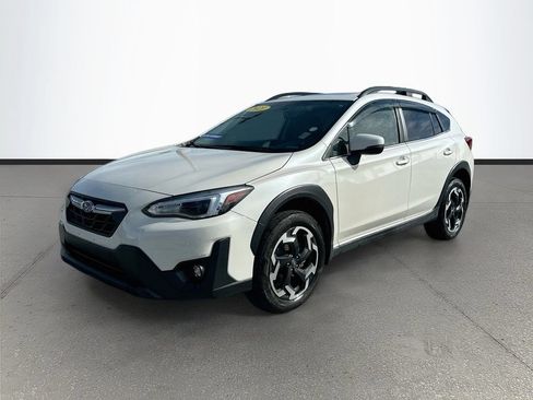 Used 2021 Subaru Crosstrek 2.5i Limited w/ Moonroof Package 2 AWD/4WD image 3