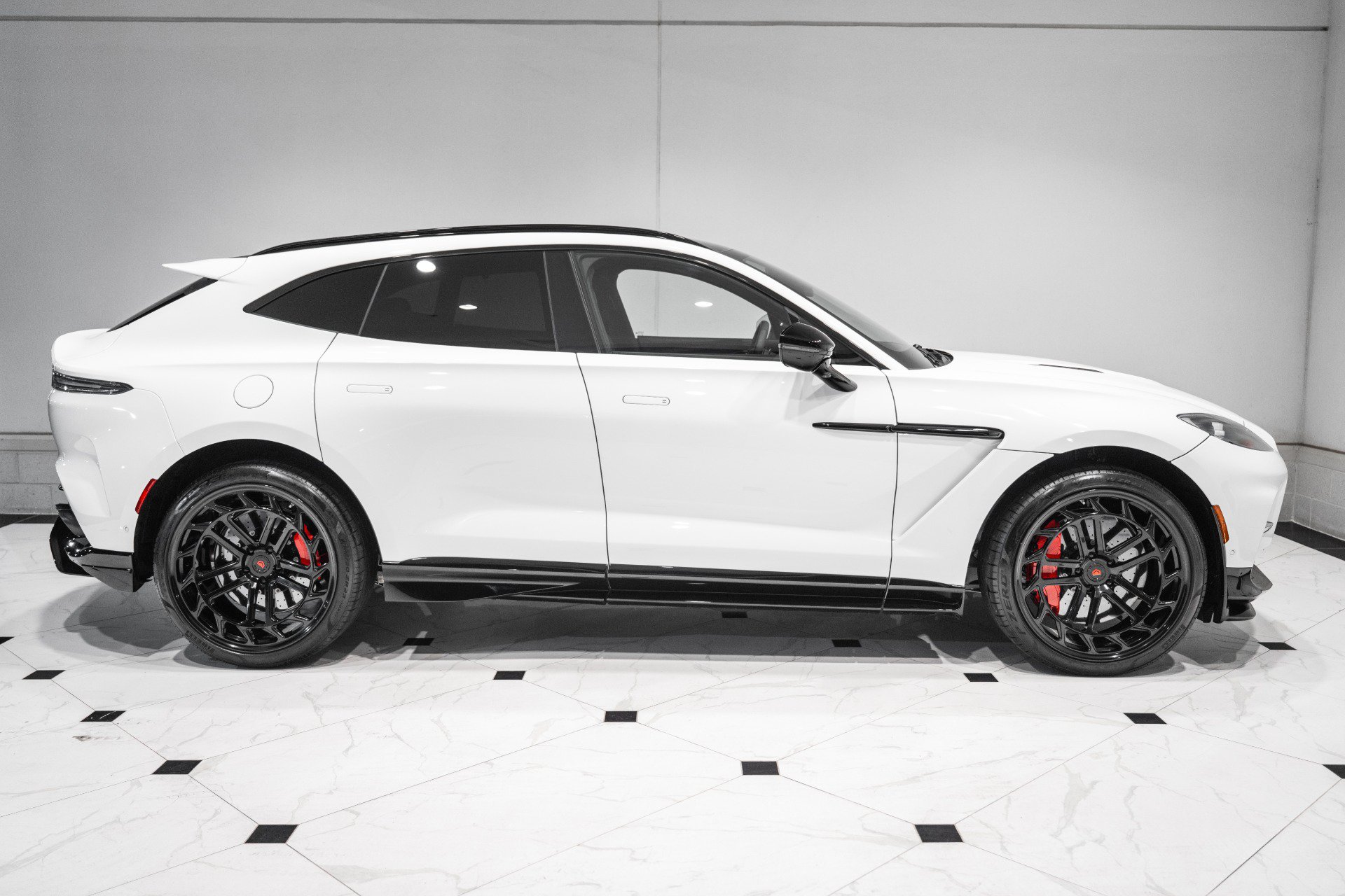 New 2026 Aston Martin DBX 707 AWD/4WD image 45