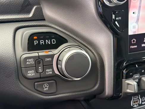 New 2027 RAM 1500 4x4 Crew Cab image 24