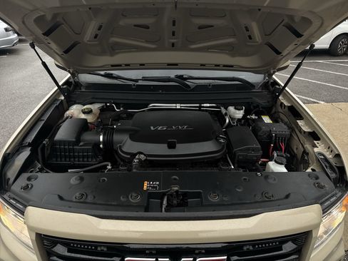 Certified 2022 GMC Canyon Elevation image 28