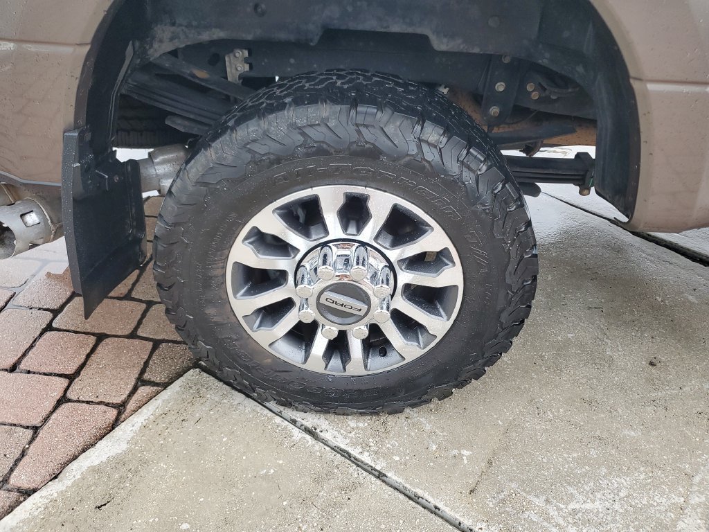 Used 2022 Ford F350 Lariat w/ Lariat Ultimate Package AWD/4WD image 8