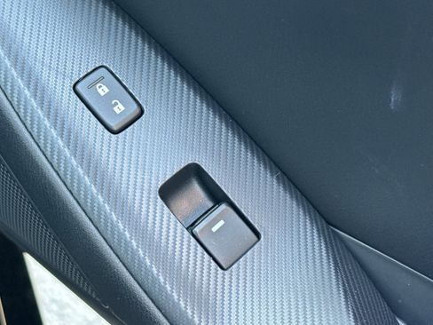 Used 2025 MAZDA MX-5 Miata Sport w/ Appearance Package image 18