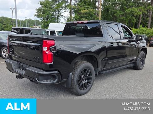 Used 2024 Chevrolet Silverado 1500 High Country w/ Midnight Edition AWD/4WD image 11