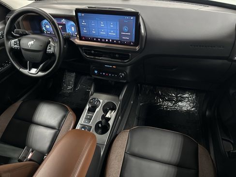 Used 2025 Ford Bronco Sport Outer Banks image 12